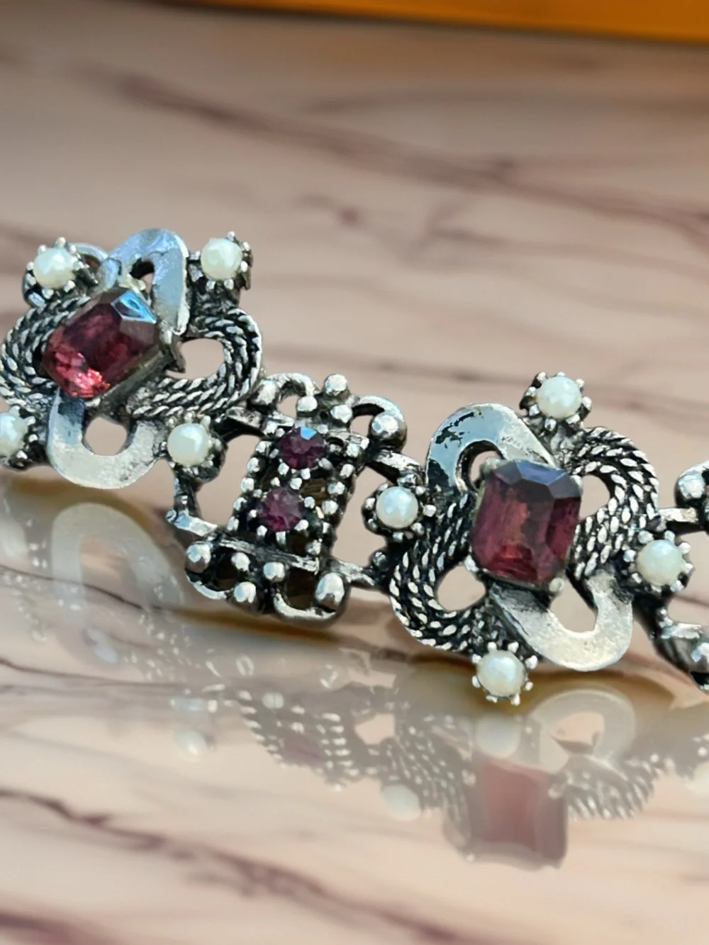 Vintage Silver Tone Purple Faceted Glass & Pearl Bracelet & Matching Earring Set